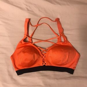 Victoria Sport coral bra